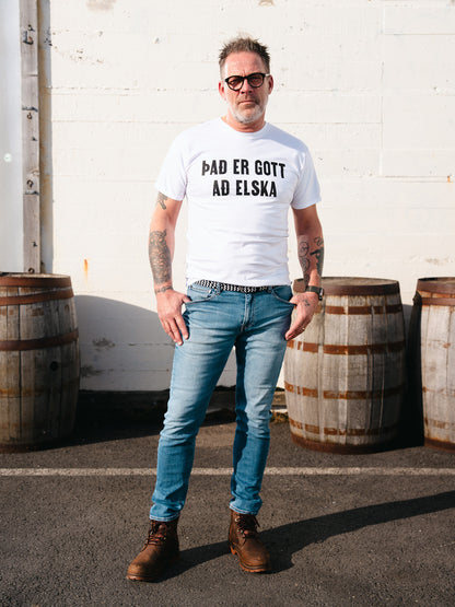 Það er gott að elska – Bolur